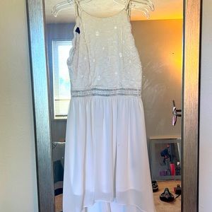 White Sun Dress size 9. Perfect for wedding Rehearsal Dinner.